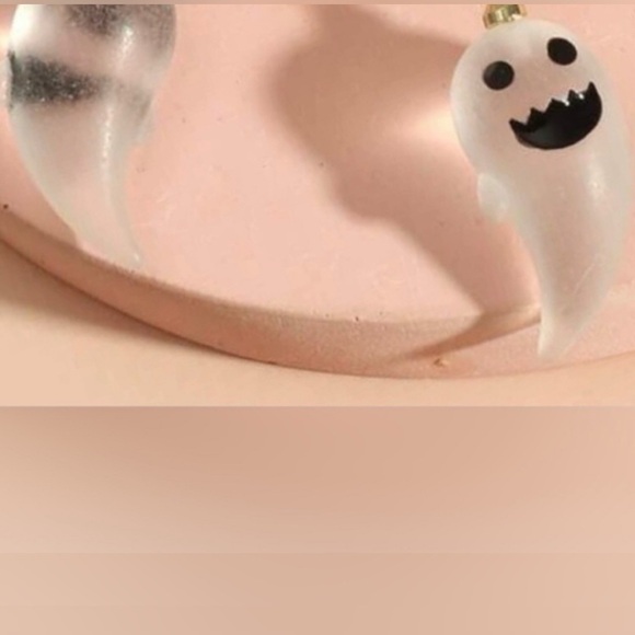 “Happy Lil Ghost” Frosted Glass Whimsy Halloween Cute Goth Spirit Spectre Dangle - Picture 7 of 10